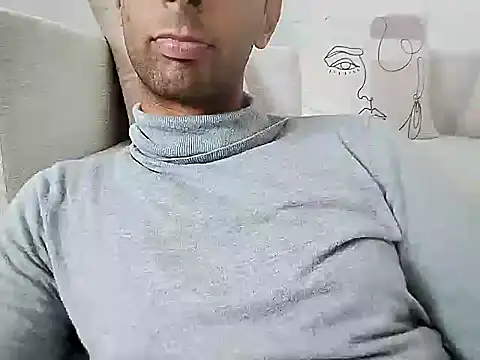 Snapshot of thetunisensexyguy chatting on 3, 11, 2025 thetunisensexyguy online show from 3, 11, 2025