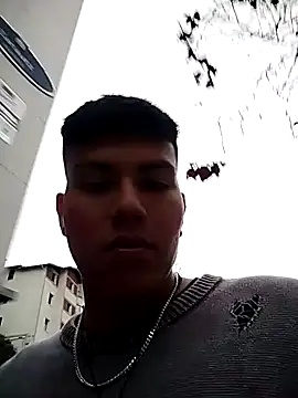 Snapshot of mikeeeeeell chatting on 1, 11, 2025 mikeeeeeell online show from 1, 11, 2025