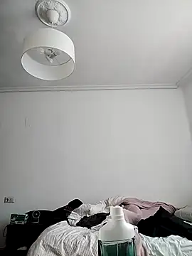 Snapshot of mikeeeeeell chatting on 22, 12, 2025 mikeeeeeell online show from 22, 12, 2025