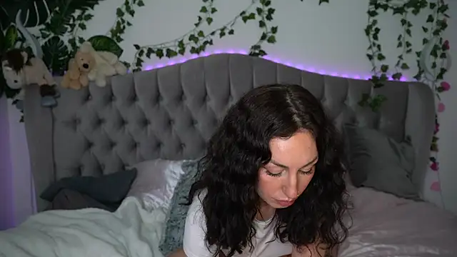 Estherjizz online show from 27, 1, 2025