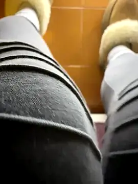 Wet-Pussycat online show from 2, 12, 2025