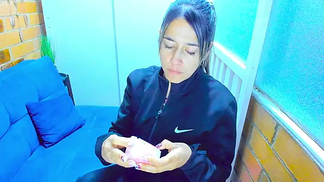 Penelope47 online show from 18, 12, 2024