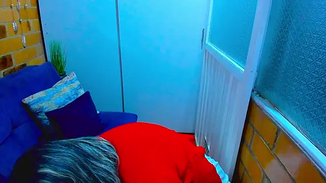 Penelope47 online show from 4, 2, 2025