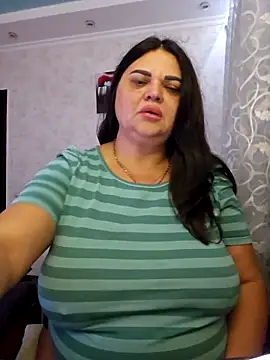 Snapshot of littleRikka chatting on 28, 9, 2025 littleRikka online show from 28, 9, 2025