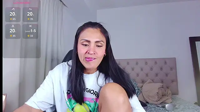 Snapshot of ms_freyax chatting on 25, 10, 2025 ms freyax online show from 25, 10, 2025