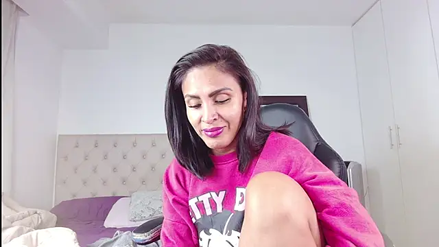 Snapshot of ms_freyax chatting on 8, 7, 2026 ms freyax online show from 8, 7, 2026