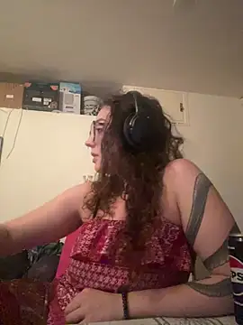 ladyturtle online show from 28, 6, 2026