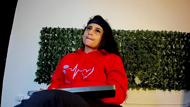 AbbyTaylorr online show from 10, 4, 2026