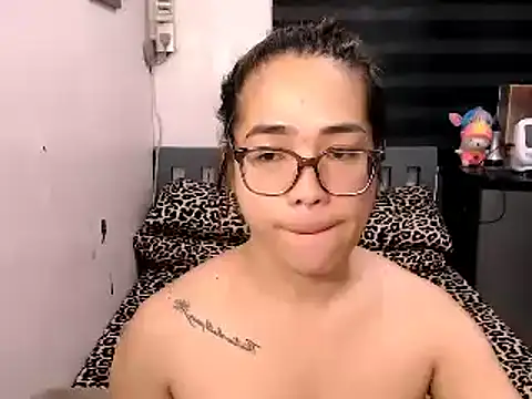 BIG SAUSAGE 69 online show from 12, 10, 2025