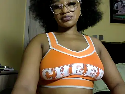 Snapshot of BOOTYBANGER24xx chatting on 12, 6, 2026 BOOTYBANGER24xx online show from 12, 6, 2026