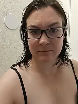 DesreRose online show from 6, 8, 2026