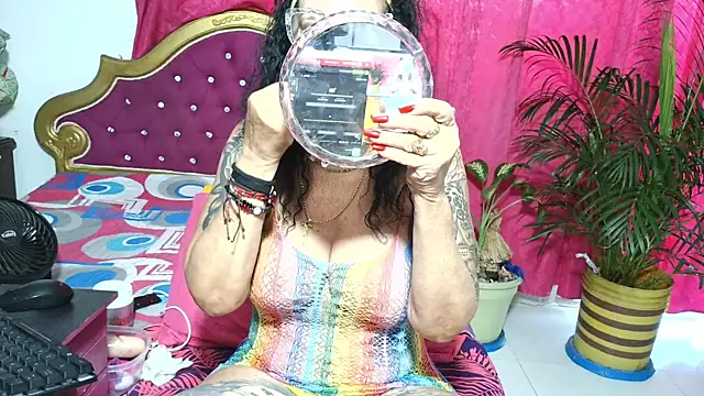 big boobsmature online show from 7, 11, 2025