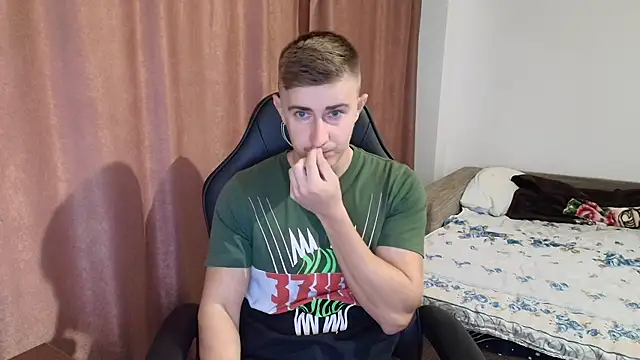 Todhorny9873 online show from 12, 12, 2024