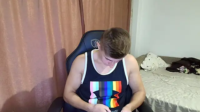 Todhorny9873 online show from 13, 1, 2025