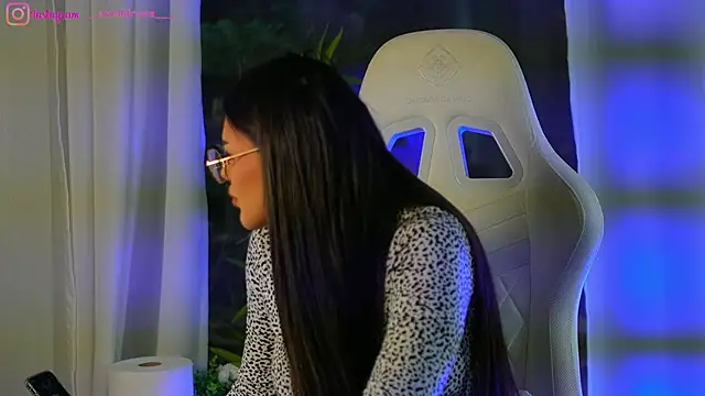 Snapshot of perfectt33n chatting on 22, 1, 2025 perfectt33n online show from 22, 1, 2025