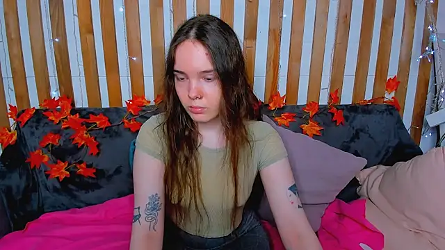 Janie JJ Curvie online show from 3, 12, 2025