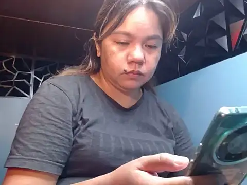 ambersmile online show from 6, 10, 2025