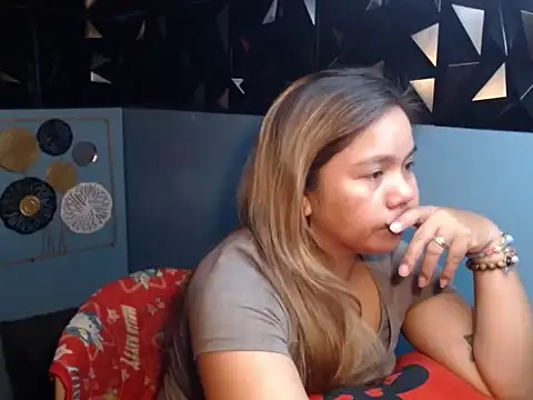 ambersmile online show from 8, 10, 2025