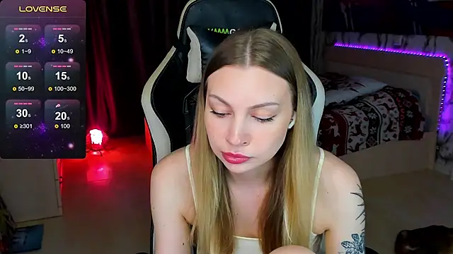 BiMolly online show from 15, 10, 2025