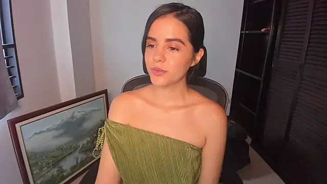 mia collins x online show from 6, 10, 2025