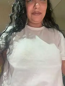 PichyPrettyPussy online show from 2, 2, 2026