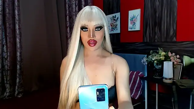 trixxielicious online show from 4, 2, 2025