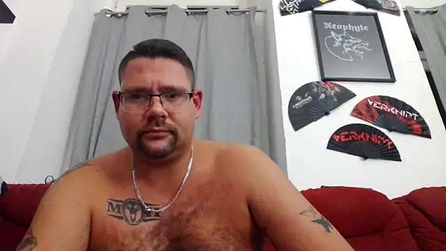 sexykevin17cm online show from 12, 11, 2025