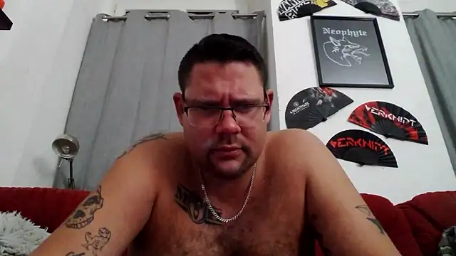 sexykevin17cm online show from 14, 1, 2026