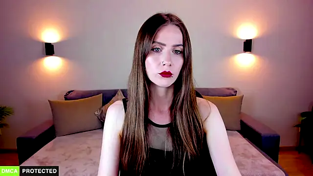 TheWoman   online show from 18, 11, 2025