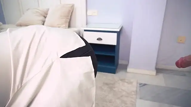 new dee online show from 2, 4, 2026