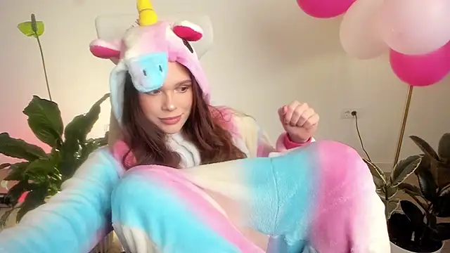 Snapshot of Pokemeboy chatting on 13, 3, 2025 Pokemeboy online show from 13, 3, 2025