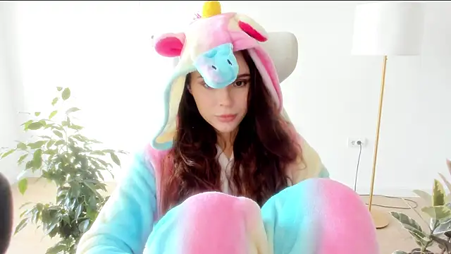 Snapshot of Pokemeboy chatting on 10, 11, 2025 Pokemeboy online show from 10, 11, 2025