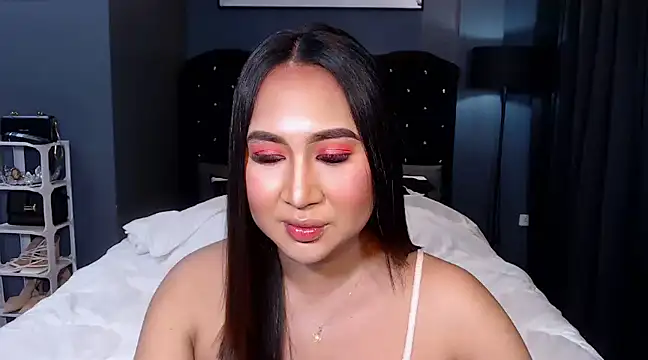 HOTTESTCANDYTS online show from 1, 3, 2025