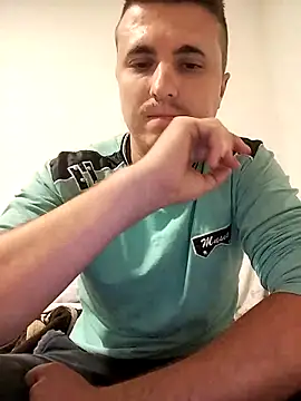 Snapshot of MrNoBoDy000 chatting on 2, 10, 2025 MrNoBoDy000 online show from 2, 10, 2025