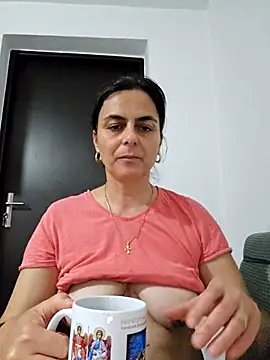 IsabelleCraft online show from 2, 12, 2025