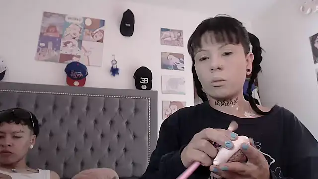 Snapshot of dulce_maria_x chatting on 19, 1, 2025 dulce maria x online show from 19, 1, 2025