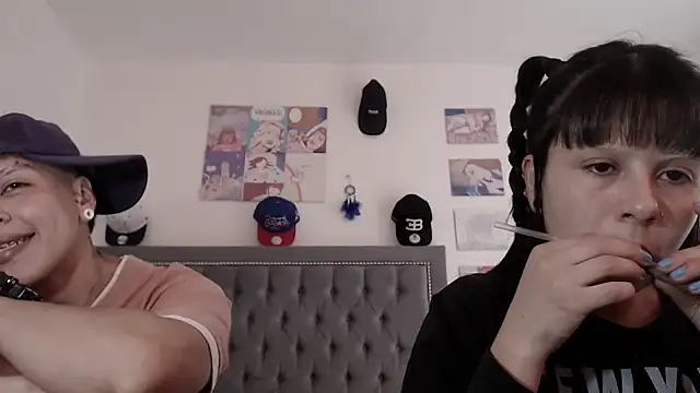 Snapshot of dulce_maria_x chatting on 20, 1, 2025 dulce maria x online show from 20, 1, 2025