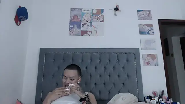 Snapshot of dulce_maria_x chatting on 16, 3, 2025 dulce maria x online show from 16, 3, 2025