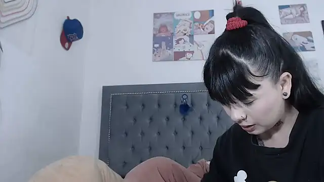 Snapshot of dulce_maria_x chatting on 19, 3, 2025 dulce maria x online show from 19, 3, 2025