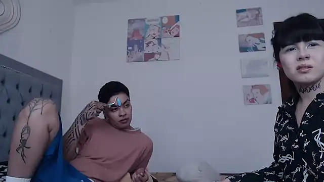 Snapshot of dulce_maria_x chatting on 11, 9, 2025 dulce maria x online show from 11, 9, 2025