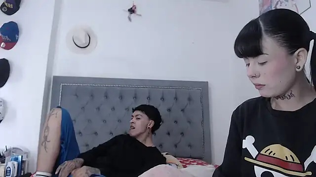 Snapshot of dulce_maria_x chatting on 28, 9, 2025 dulce maria x online show from 28, 9, 2025