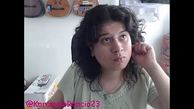 Smoke trip Alicia online show from 3, 2, 2025