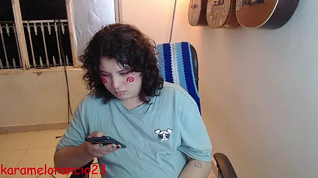 Smoke trip Alicia online show from 23, 9, 2025