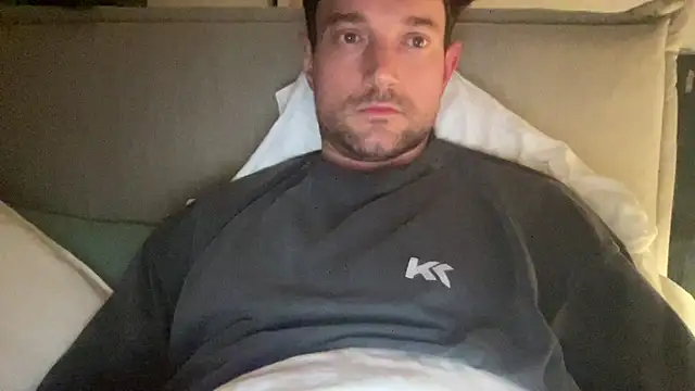 Snapshot of Jayjay1999x chatting on 11, 3, 2025 Jayjay1999x online show from 11, 3, 2025