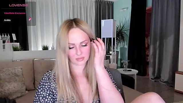 Libby Nora online show from 15, 12, 2024