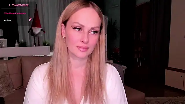 Libby Nora online show from 25, 12, 2024