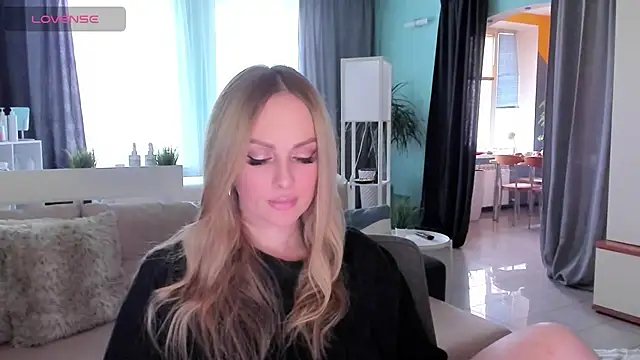 Libby Nora online show from 12, 3, 2025