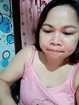 Snapshot of XXLorie_02 chatting on 9, 3, 2025 XXLorie 02 online show from 9, 3, 2025