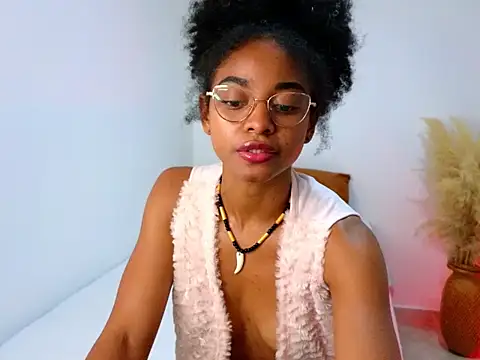 kriss reyes online show from 19, 4, 2026