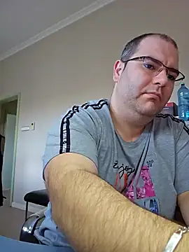 Snapshot of Andrew1900529 chatting on 28, 1, 2025 Andrew1900529 online show from 28, 1, 2025